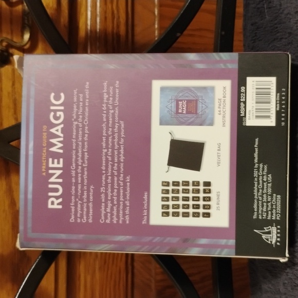 A Practical Guide To Rune Magic – Enchanted Rune Set - Picture 2 of 8